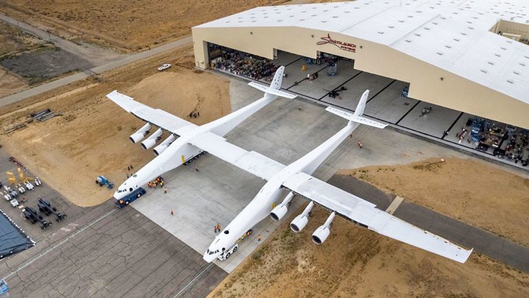 biggest airplanes stratolaunch