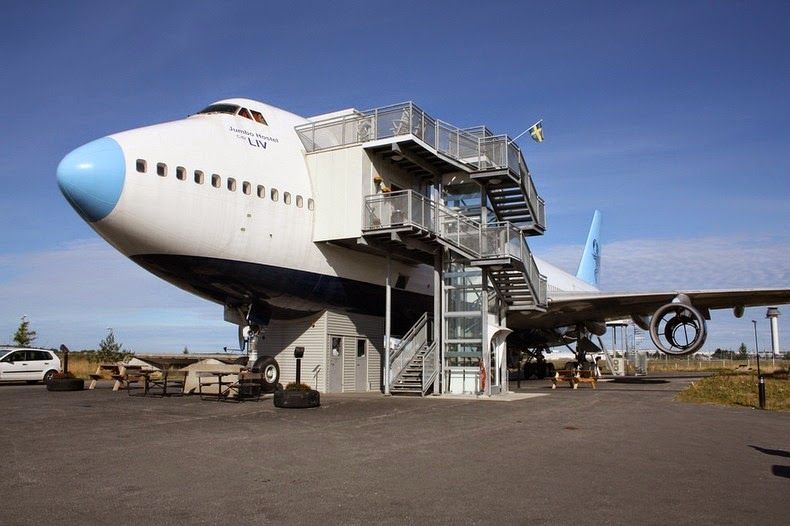 Jumbo Hostel stockholm retired aircraft