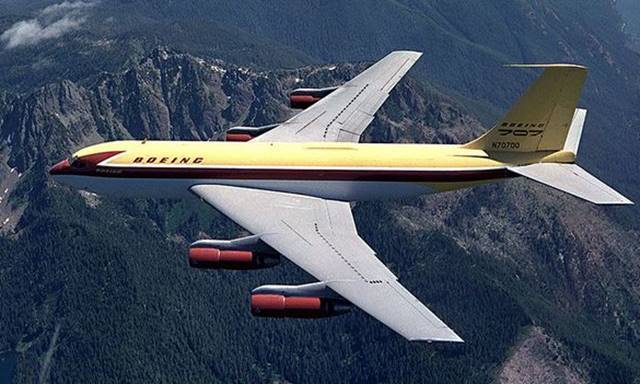 Boeing 707