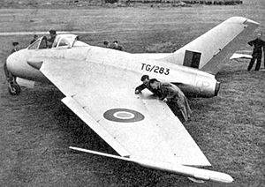 de Havilland DH 108 - empennage