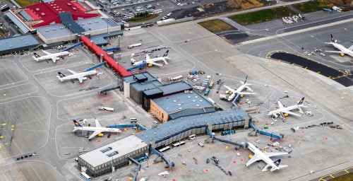 Keflavík International Airport (KEF) 2